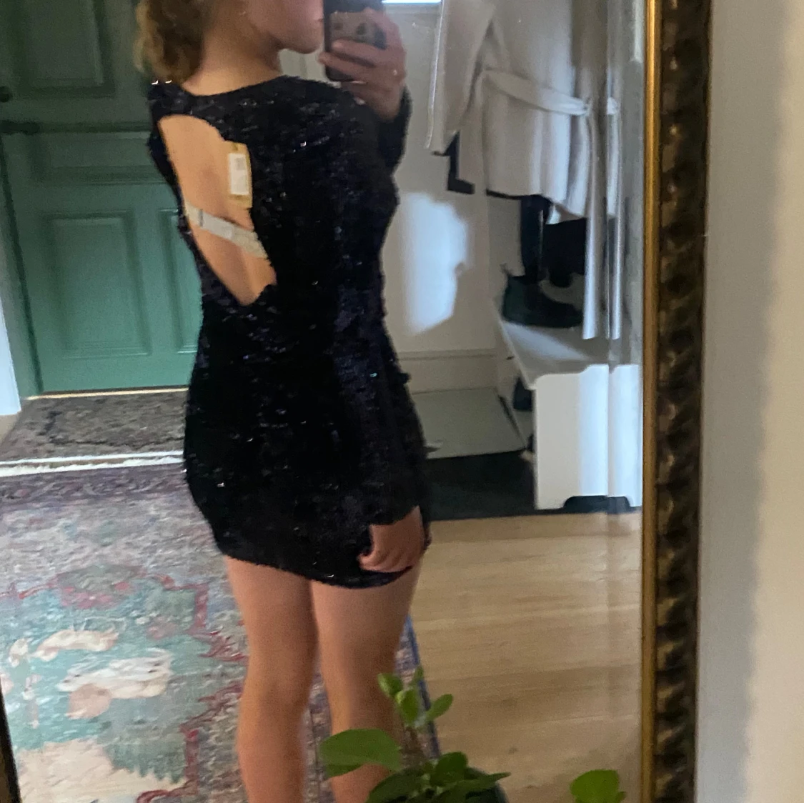 Mörkblå paljettklänning  - 91