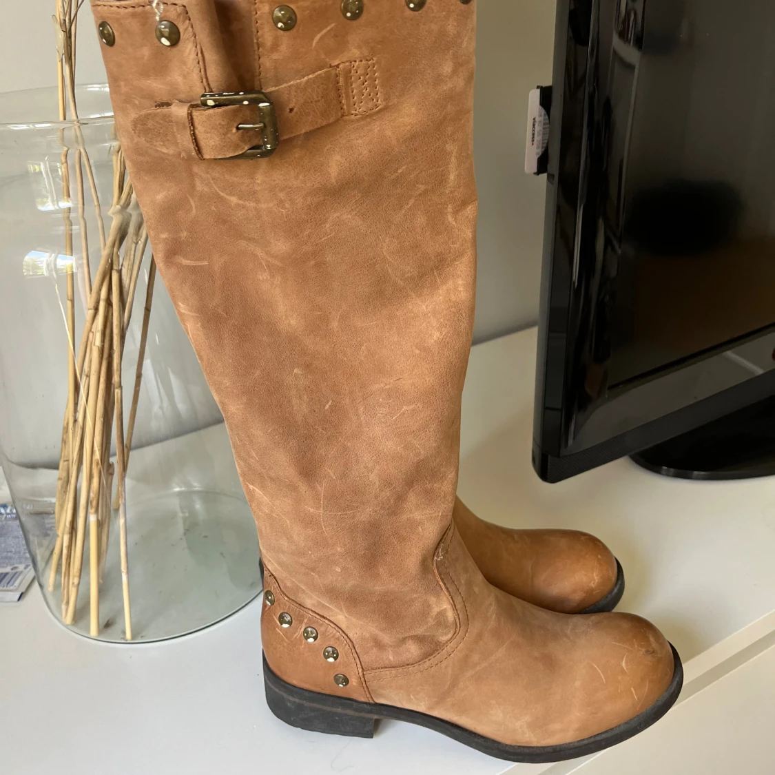 Stövlar i äkta läder 