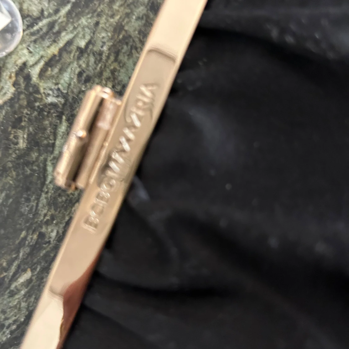 Elegant kuvertväska från BCBGMAXAZRIA - 92