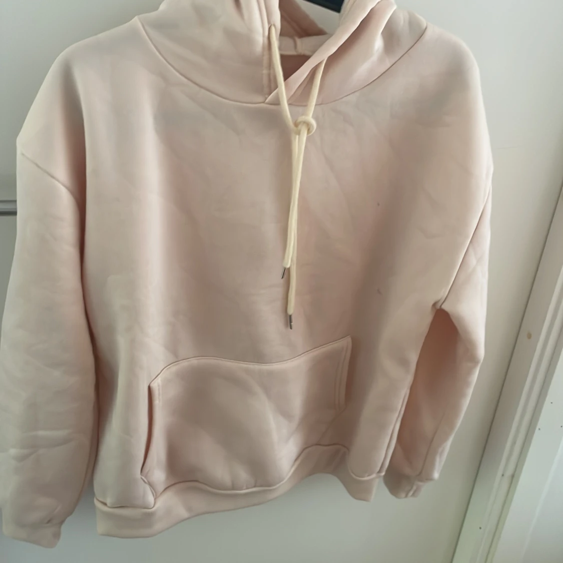 Beige hoodie från Shein - 91