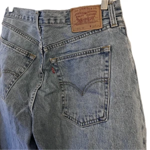 Levis Jeans - Levis jeans köpta secondhand i bra skick 