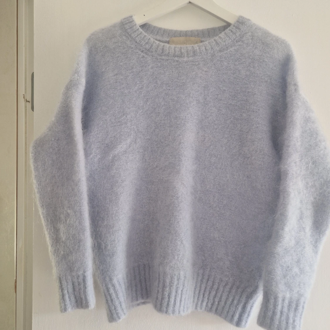 Himmelsblå Aurora mohairtröja