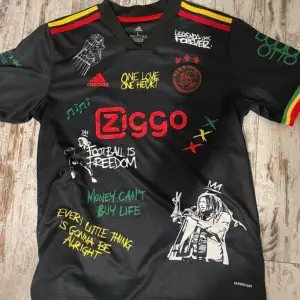 Bob Marley Jersey. Helt slutsålda 