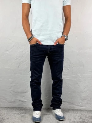 Replay jeans  - Ett par riktigt snygga jeans från Replay i storlek W29 L30 i modellen Waitom 