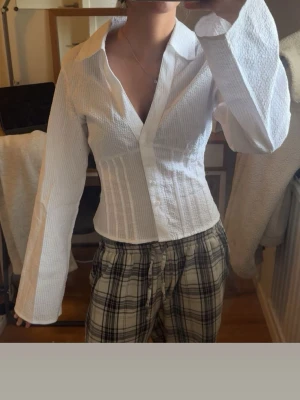 skjort blus  - Skjort blus. Använd 1 gång