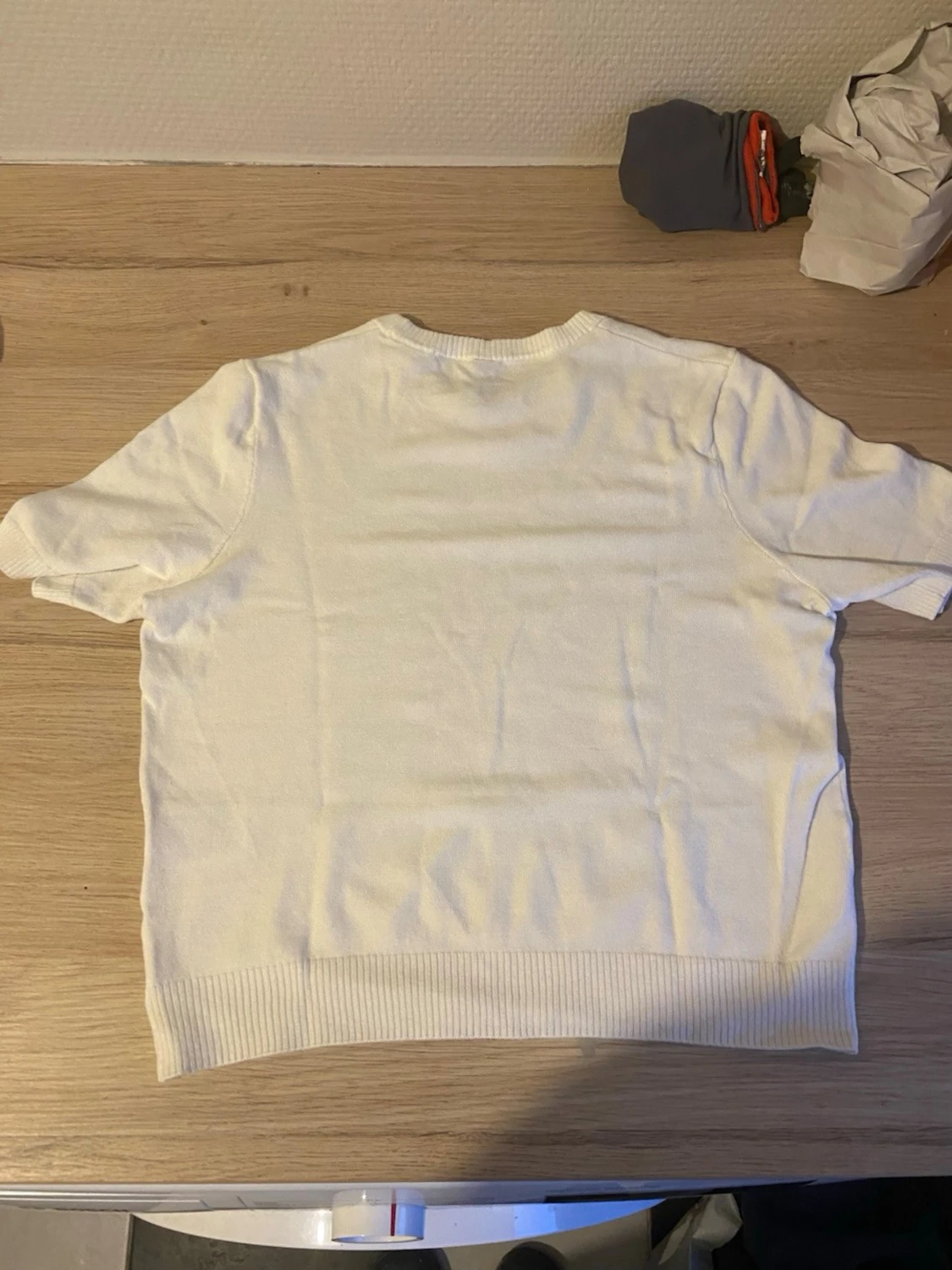 Vit kortärmad t-shirt i bomull - 1