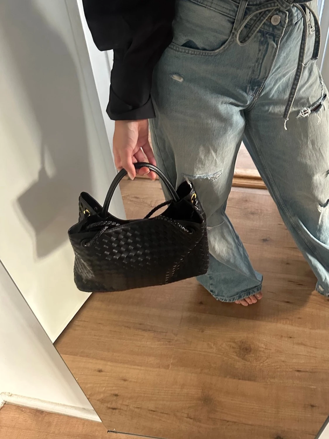 Svart flätad väska  - 4