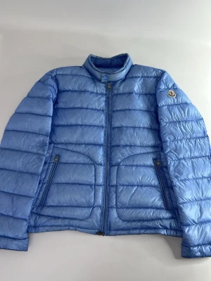 Moncler Acorus Jacket - CONDITION — 9/10 Excellent condition.  Light signs of wear.  Size 5/XL   