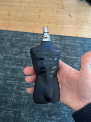 JPG Ultra Male 125ml  - Säljer min JPG Ultra Male då jag känner att jag aldrig använder den. Ca 90ml kvar, sällan använd. Hör av er om ni har några frågor! Den är äkta och jag kan visa kvitto om det efterfrågas!