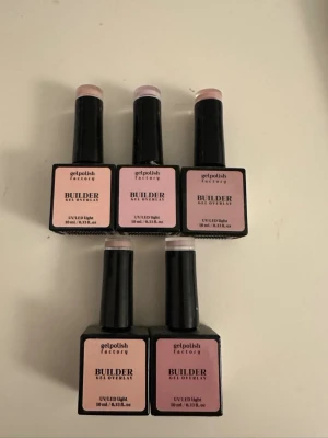 Gelpolish Factory Builder Gel Overlay - Fem flaskor Builder Gel Overlay från Gelpolish Factory. 