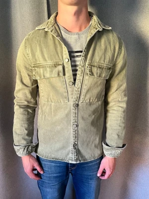 Zara Overshirt 