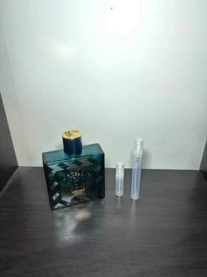 Parfym - 12 ml plus en liten gratis sample