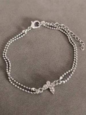 Armband  - Materialet är legering +zirkon. (#412)