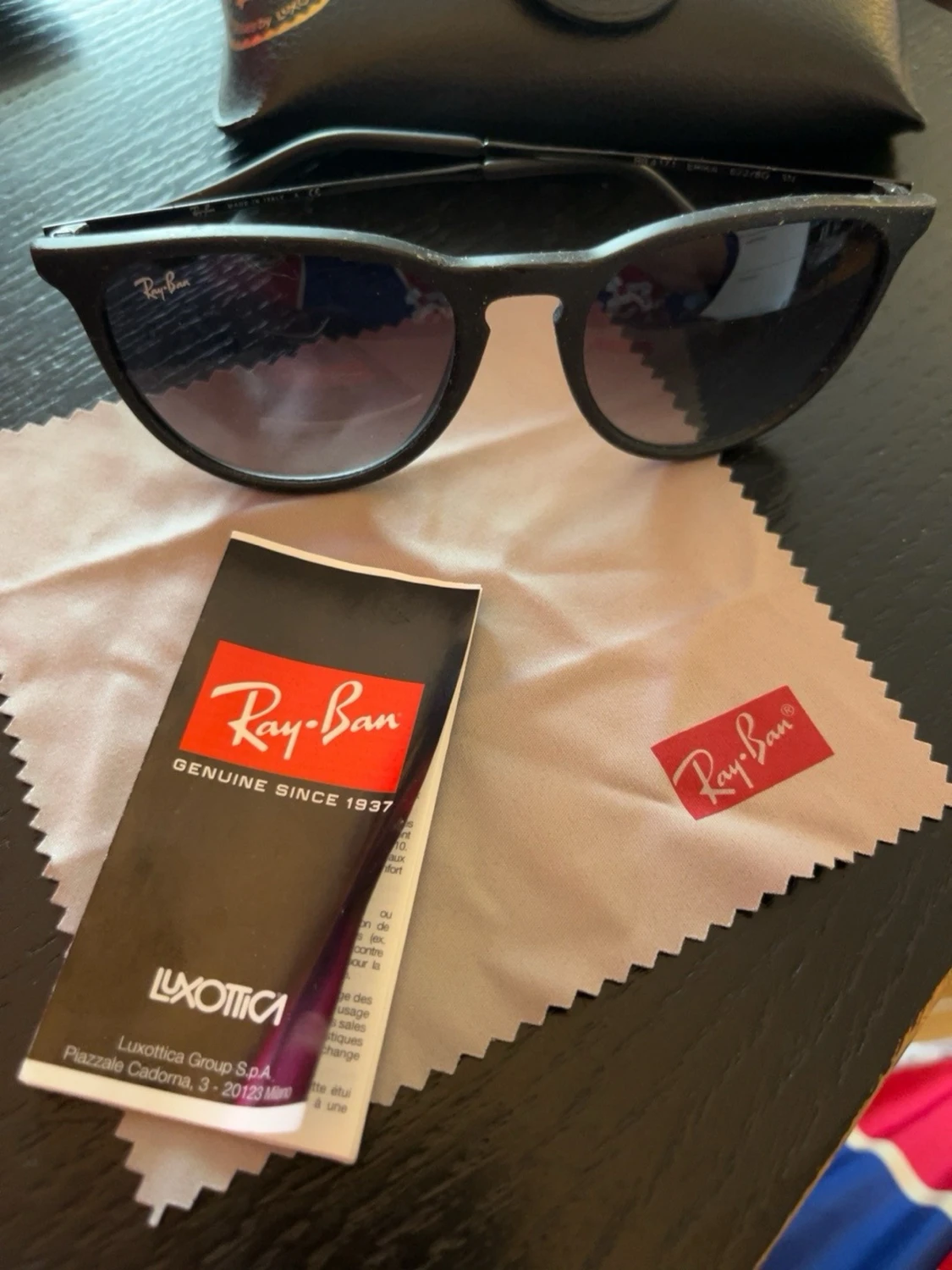Svarta Ray-Ban solglasögon - 1