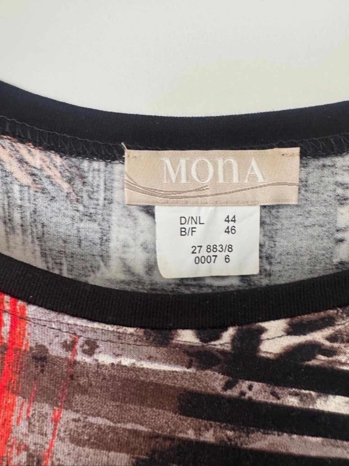 Mönstrad klänning från Mona