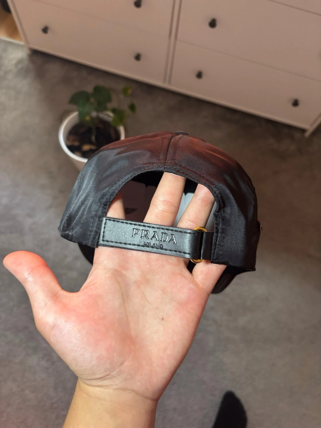 Svart keps från Prada i nylon - 3