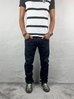 Replay jeans  - Ett par riktigt snygga jeans från replay i storlek W30 L34 i modellen Lenrick