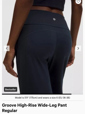 Lululemon byxor - Intresse koll- Helt oanvända lulelemon byxor, säljer pga köpte fel storlek och kan ej skicka tillbaka då de är köpta i butik, kvitto finns också