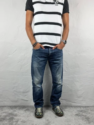 Replay jeans  - Ett par riktigt snygga jeans från Replay i storlek W30 L32 i modellen Waitom 