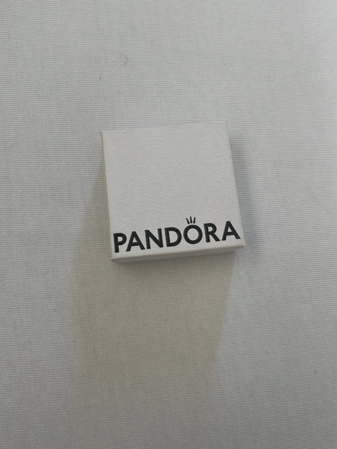 Guld Pandora ring med upphöjt hjärta - 5