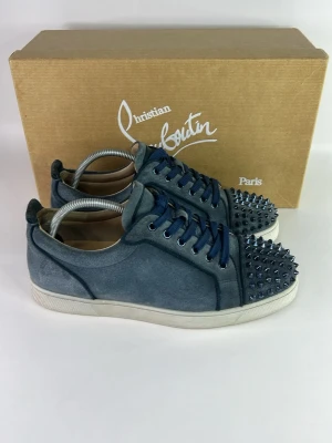 Christian Louboutin skor - Knappt använda, Storlek 42