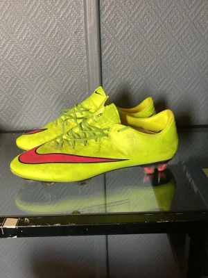 Nike vapor x elite - Priset kan sänkas vid snabb affär eller vid köp av fler. Väldigt Rare