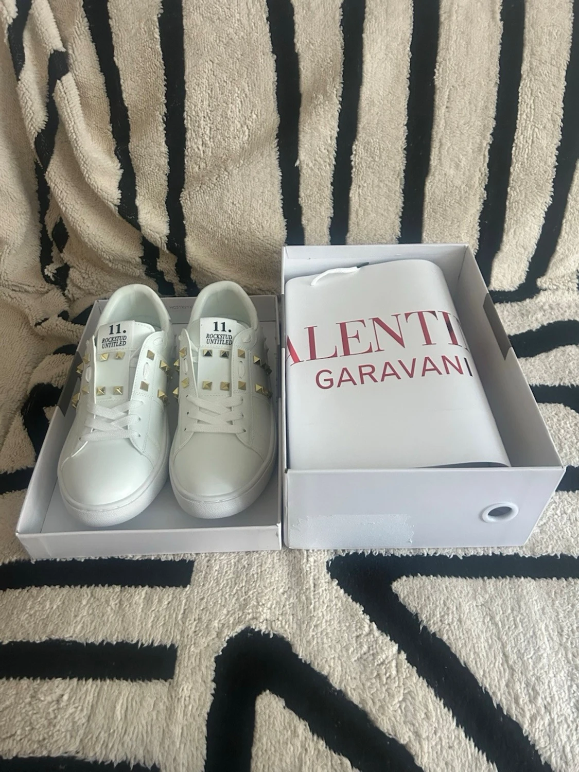 Valentino Garavani Rockstud - 1