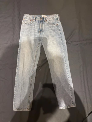 Lager 157 jeans - Helt nya. Aldrig använda. Storleken är 30/30 och sitter för smått för mig. Skriv om du vill ha mått. Fraktar inom 1-3 dagar 