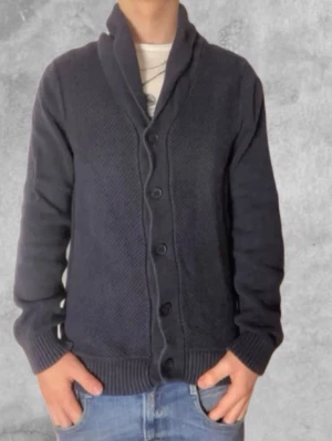 Mörkblå kofta - Selected / homme kofta | storlek: M | skick: mycket bra | bara att kontakta vid frågor!🤩