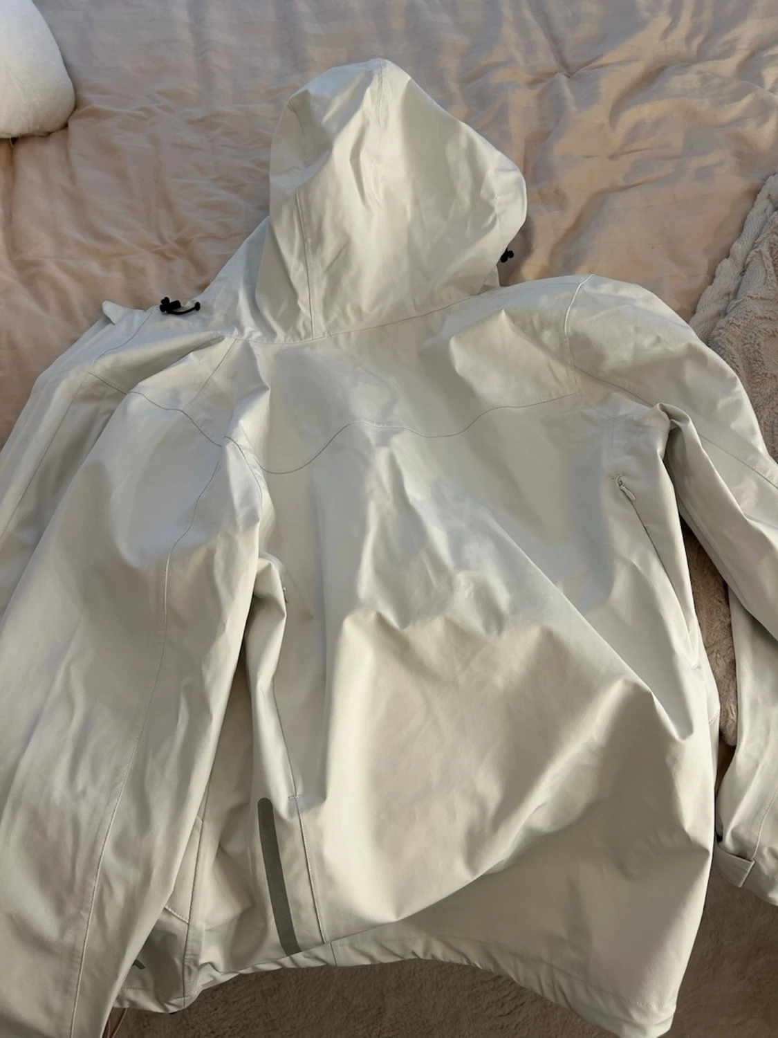 Vit vindjacka med huva - 3