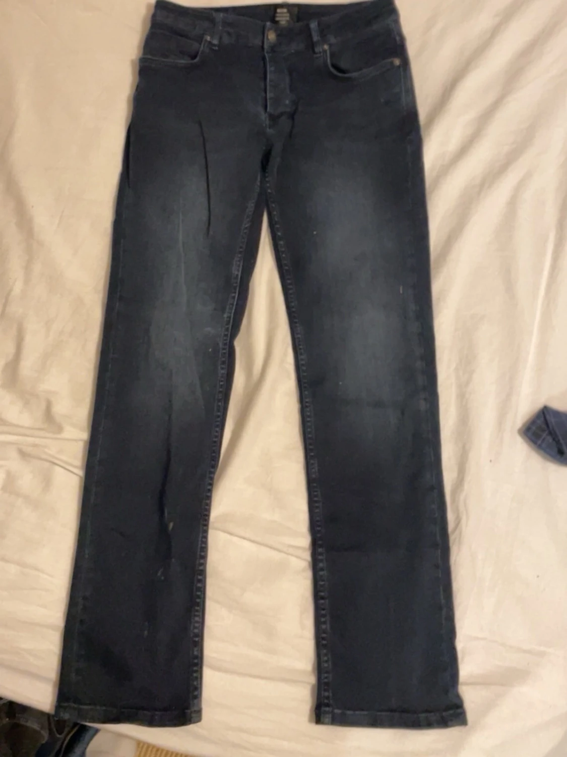 Mörkblå raka neuw jeans