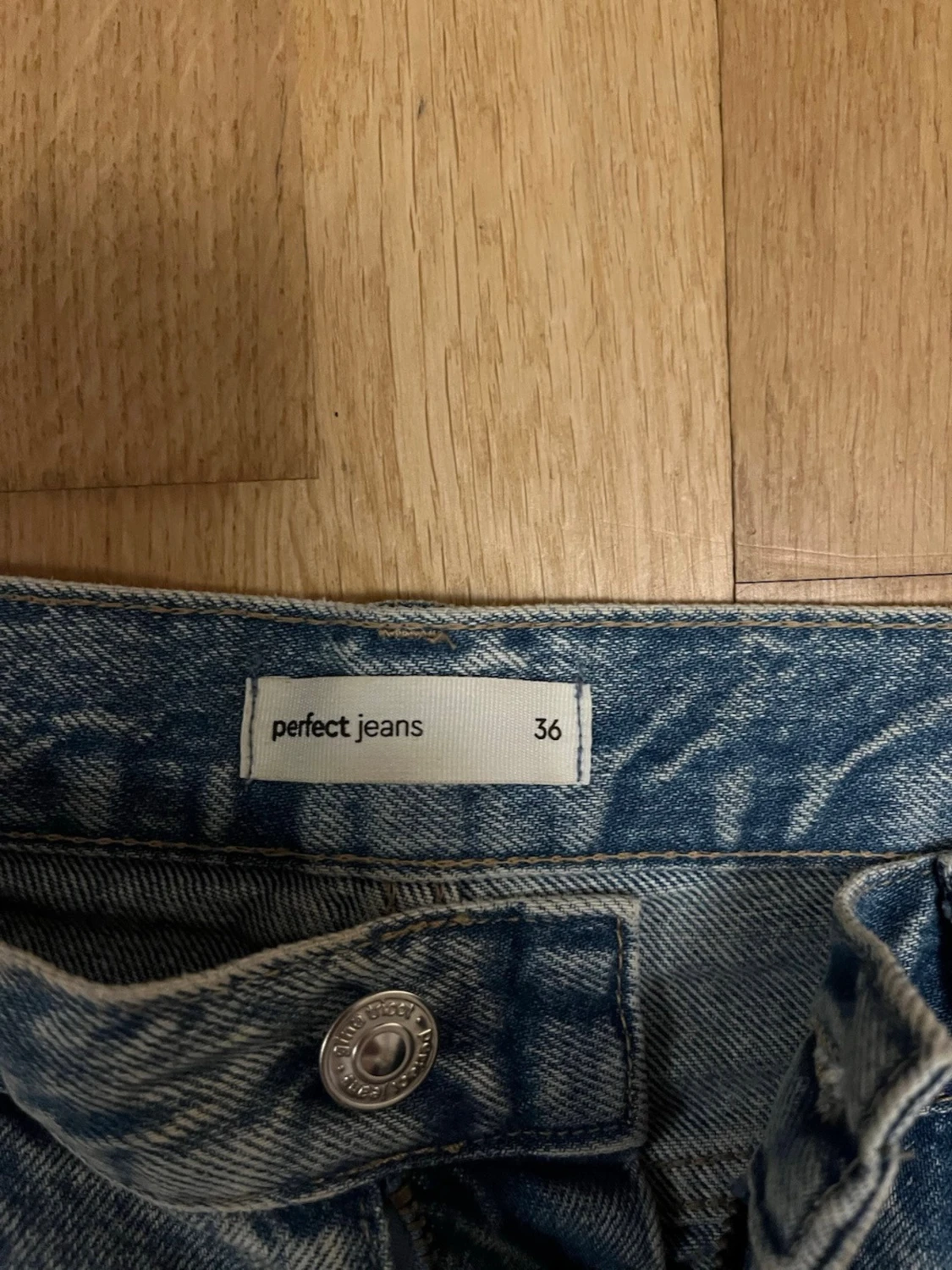 Blå slitna jeansshorts Perfect Jeans - 1