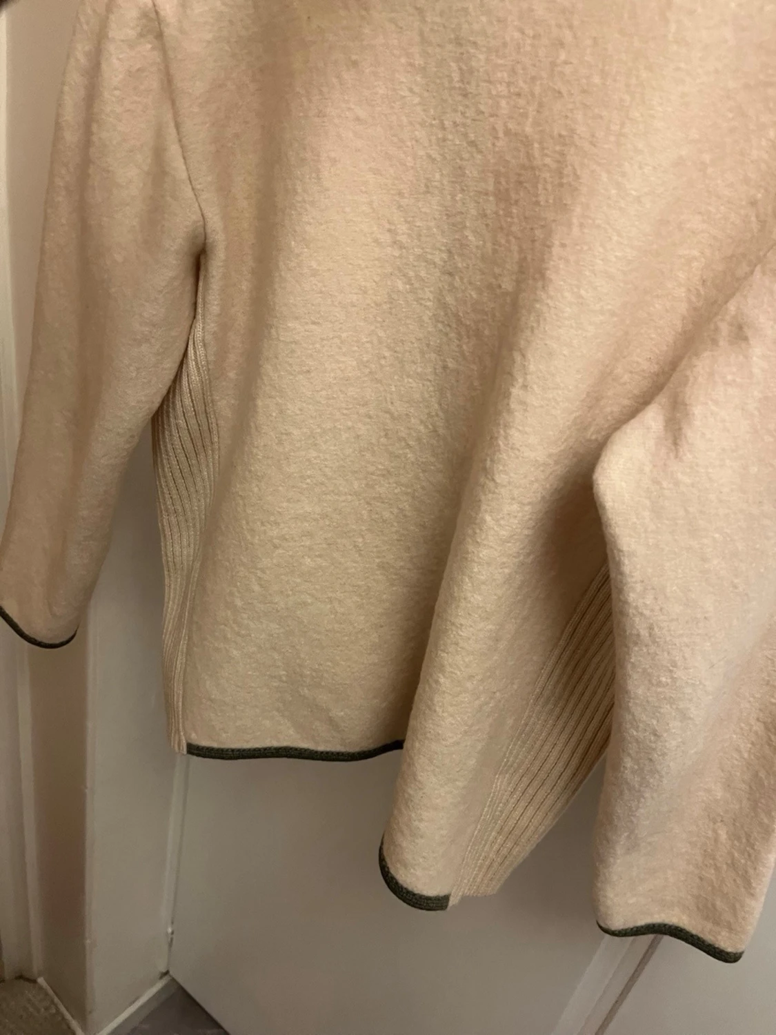 Beige kofta från Spieth & Wensky - 2