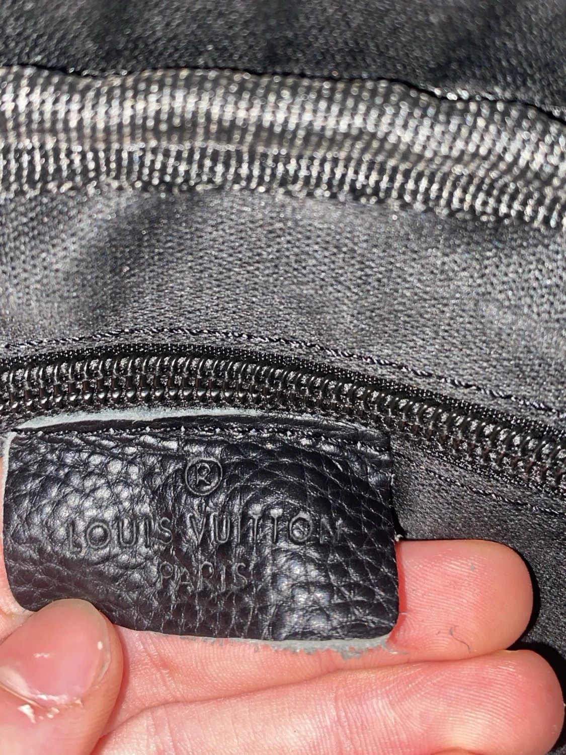 Svart snygg axelväska som har många fickor - 1