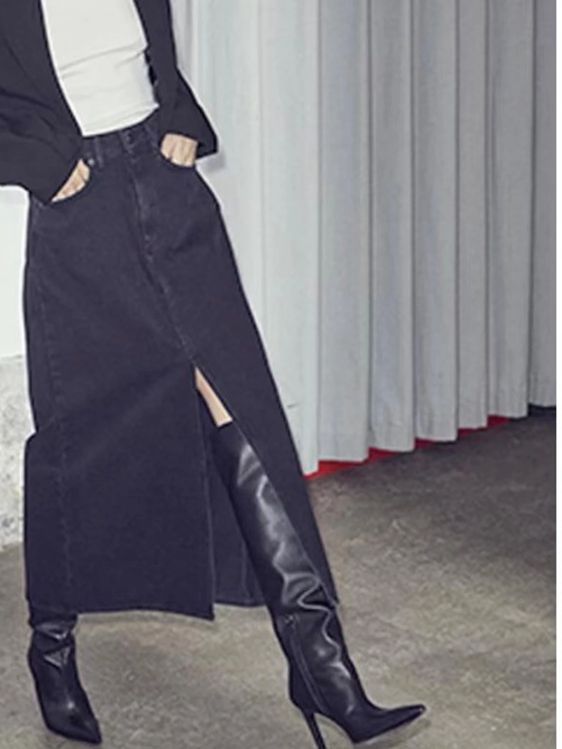 Svart lång jeanskjol med slits - 3