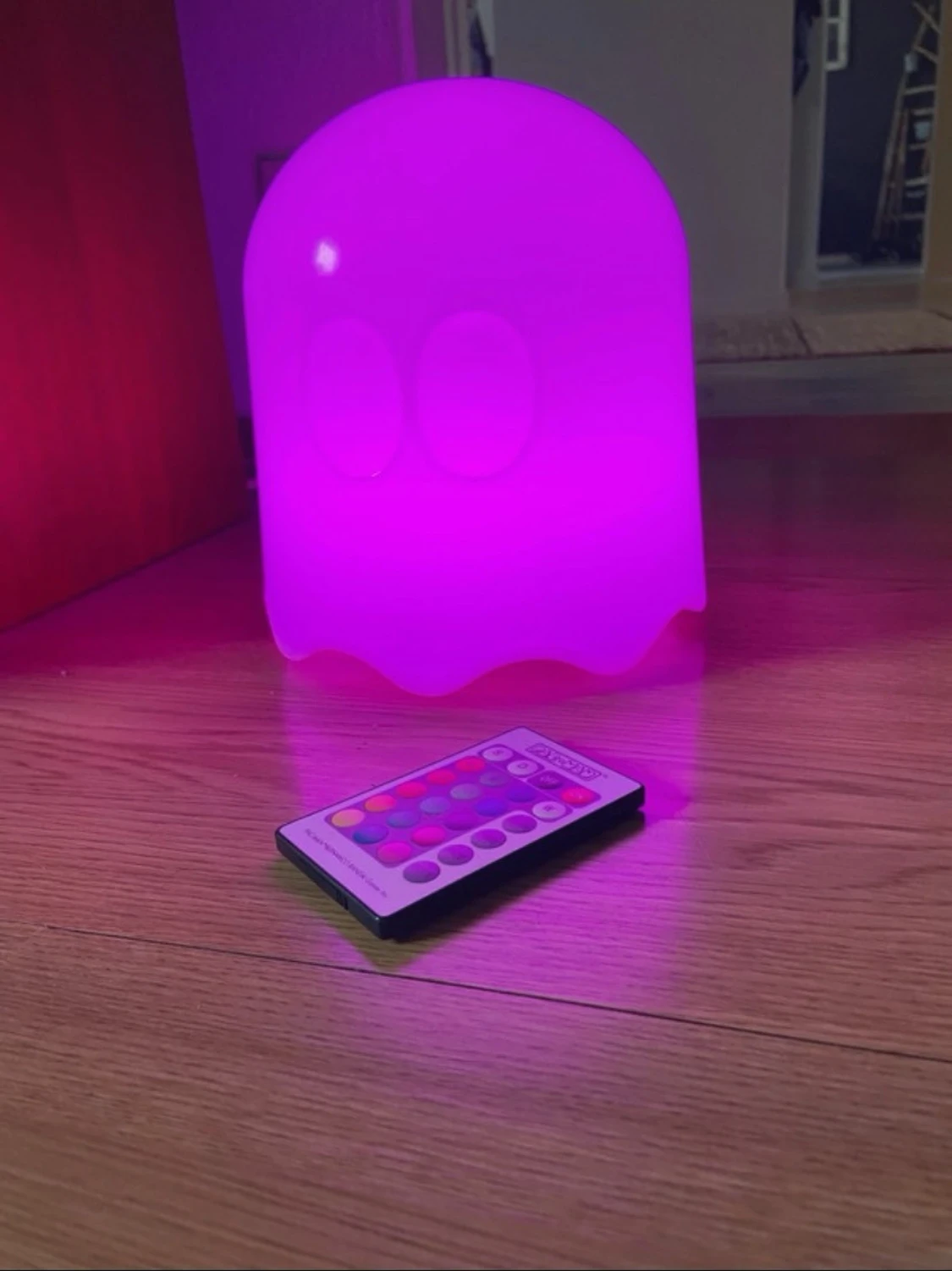 Pacman lampa - olika färger - 1