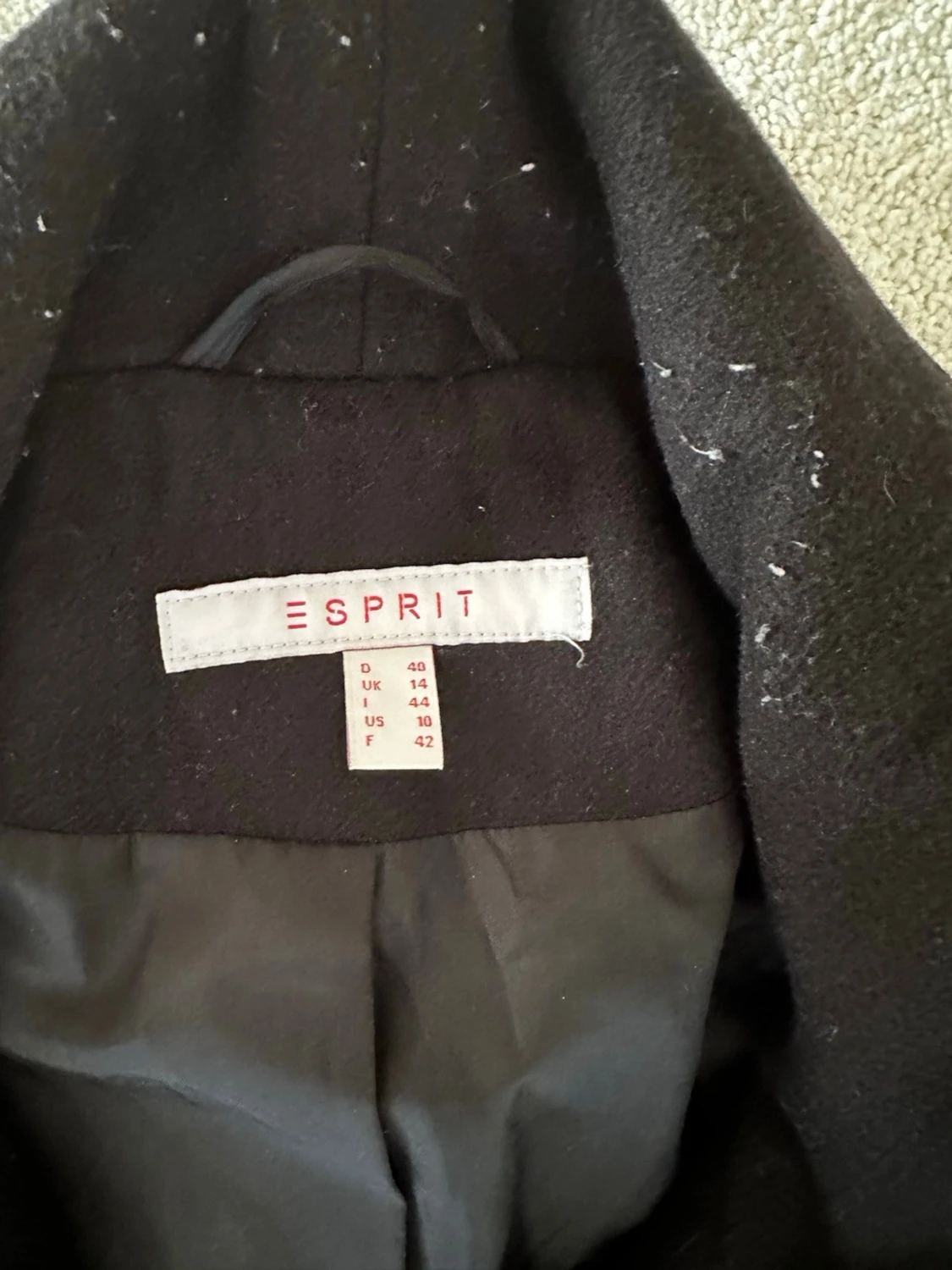Svart dubbelknäppt kappa Esprit - 1