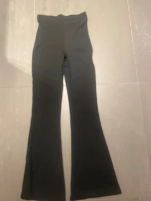 Yogapants - Ribbade jättesköna Yogapants aldrig använda 