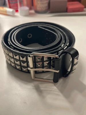 Nitbälte  - Helt nytt 