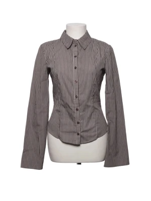 Berhska skjorta - Helt ny, aldrig använd. 