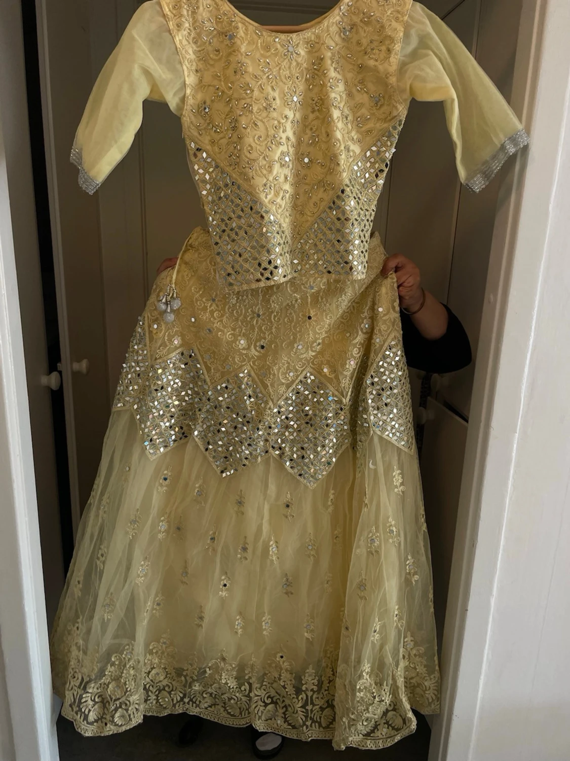  långklänningar så finna och fest klänning  - 4