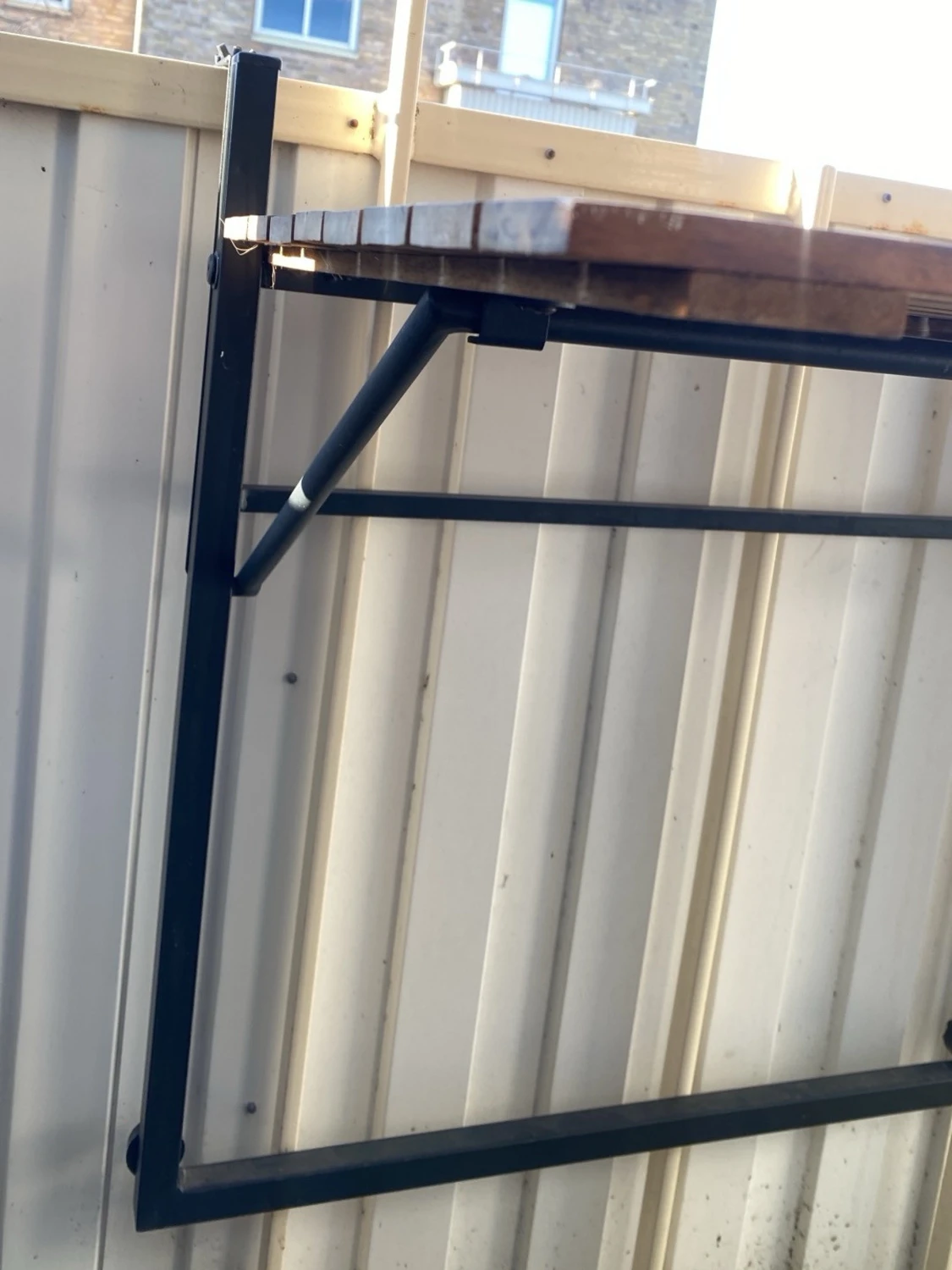 Hopfällbart balkongbord i trä - 2