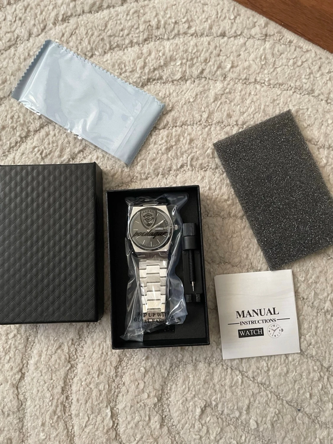 Poedagar Luxury Mens Watch