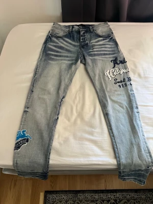 Amiri Jeans  - Storlek 31 