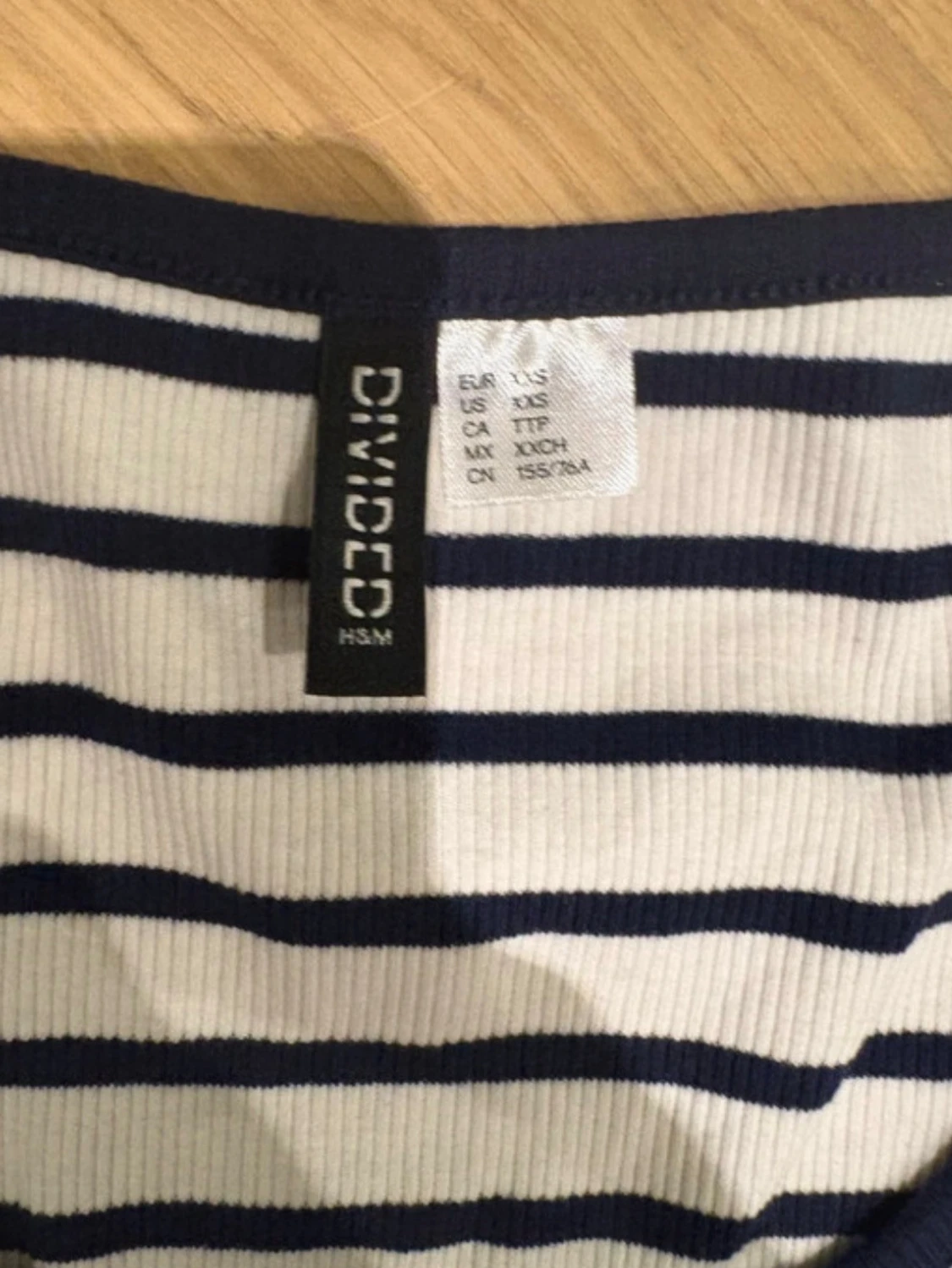 Randig kort klänning från H&M Divided - 1