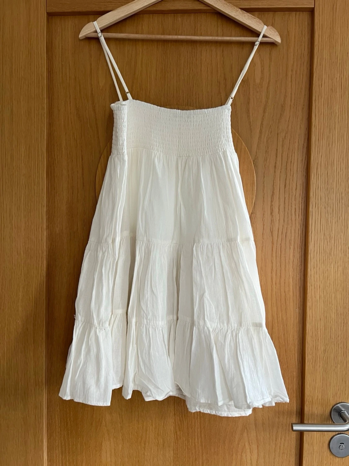Vit sommarklänning i linne från Zara - 2