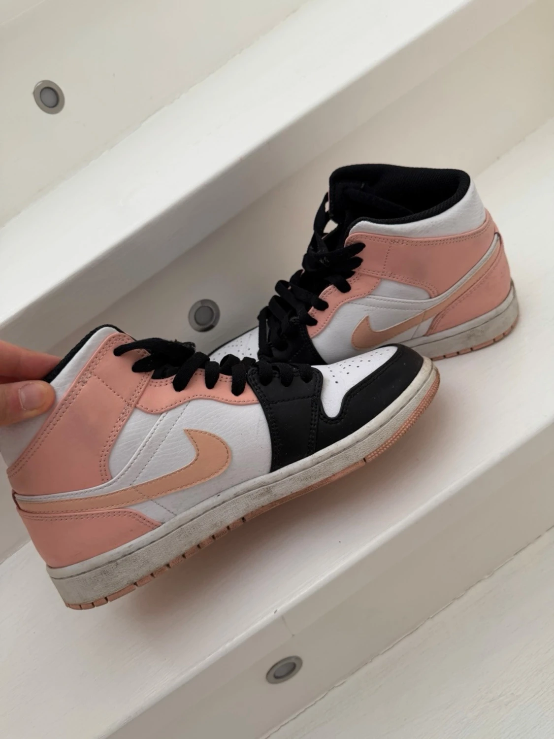 Air Jordan 1 Mid rosa och svart - 1