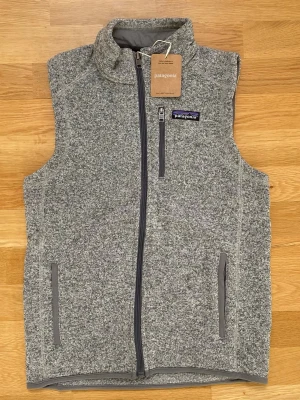 Patagonia vest - Selling Patagonia vest. Brand new and unworn. Size s. Bought from vinted.