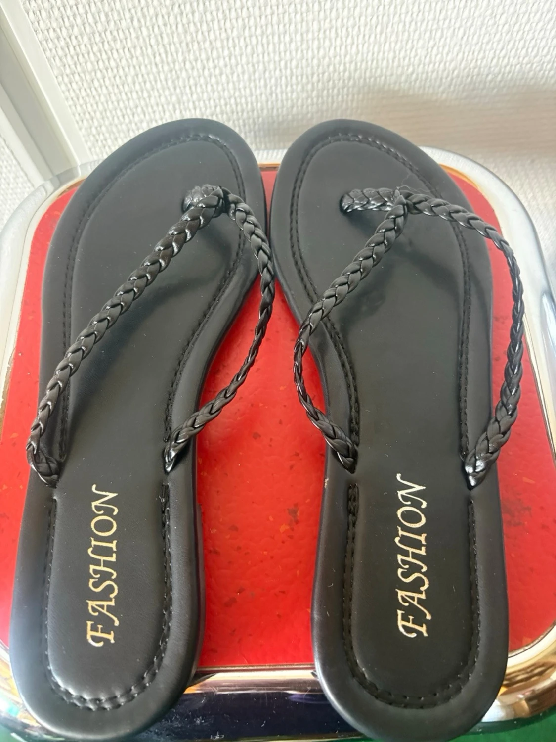 Svarta flätade sandaler från Fashion - 4