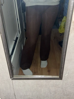 Bruna nät byxor  - Bruna jättefina nät byxor från H&M